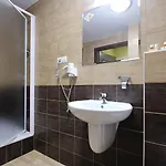Diament Spodek Otel Katoviçe