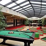 Diament Spodek Otel