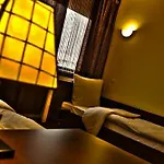 Diament Spodek Otel