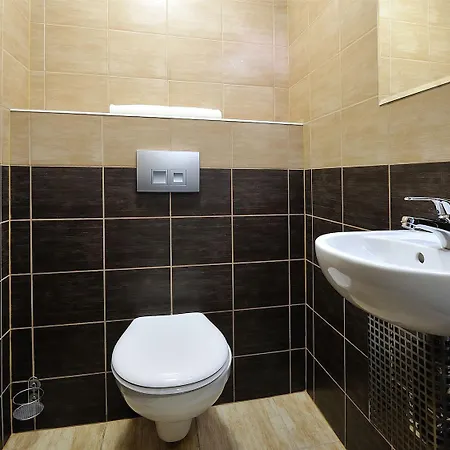 Diament Spodek Hotel