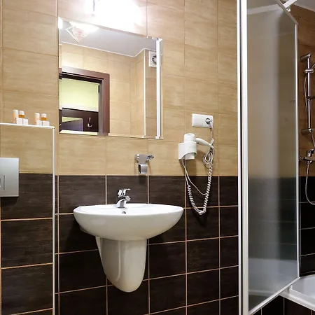 Diament Spodek Отель Катовице