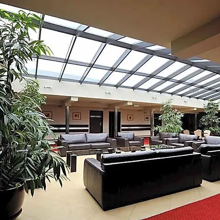 Diament Spodek Hotel