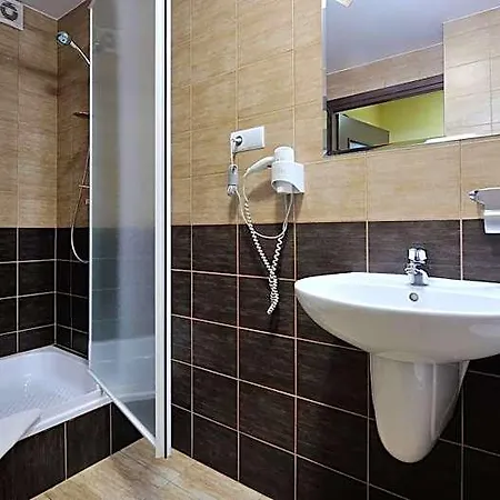 Hotel Diament Spodek 3*