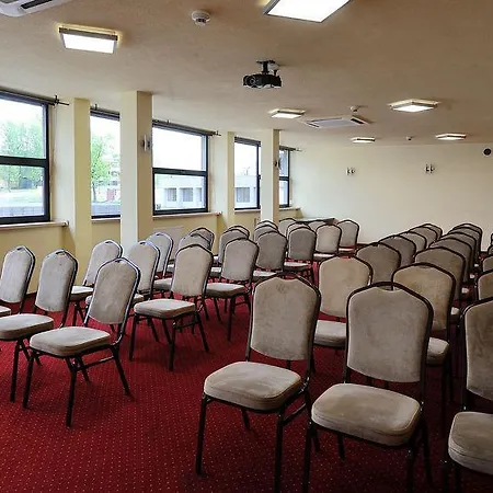 Diament Spodek Отель