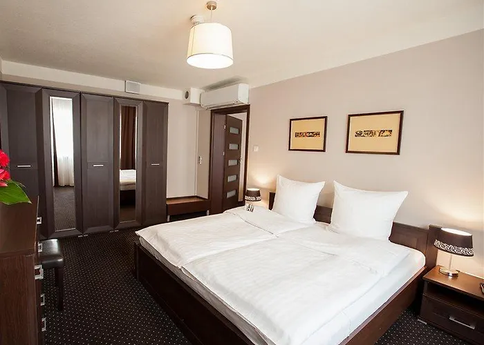 Diament Spodek Hotel