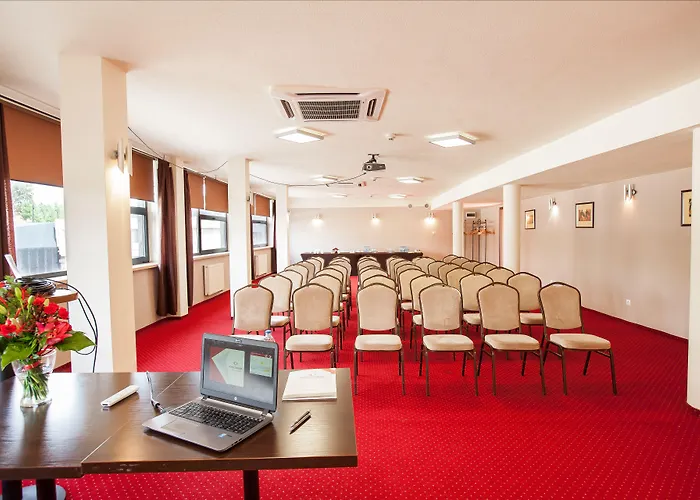 Diament Spodek 3* Katovice